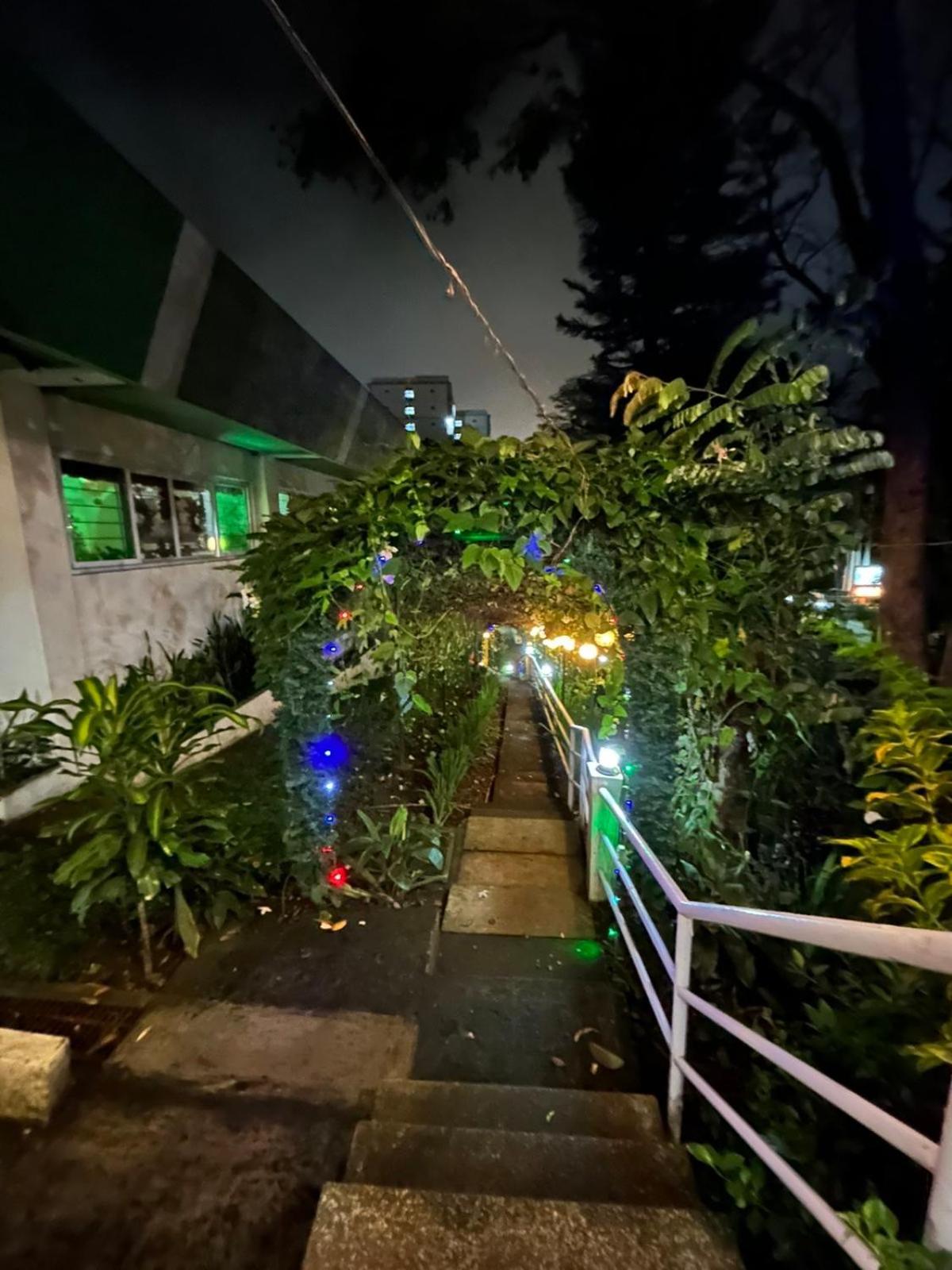 All Care Bed And Breakfast Tagaytay City Kültér fotó